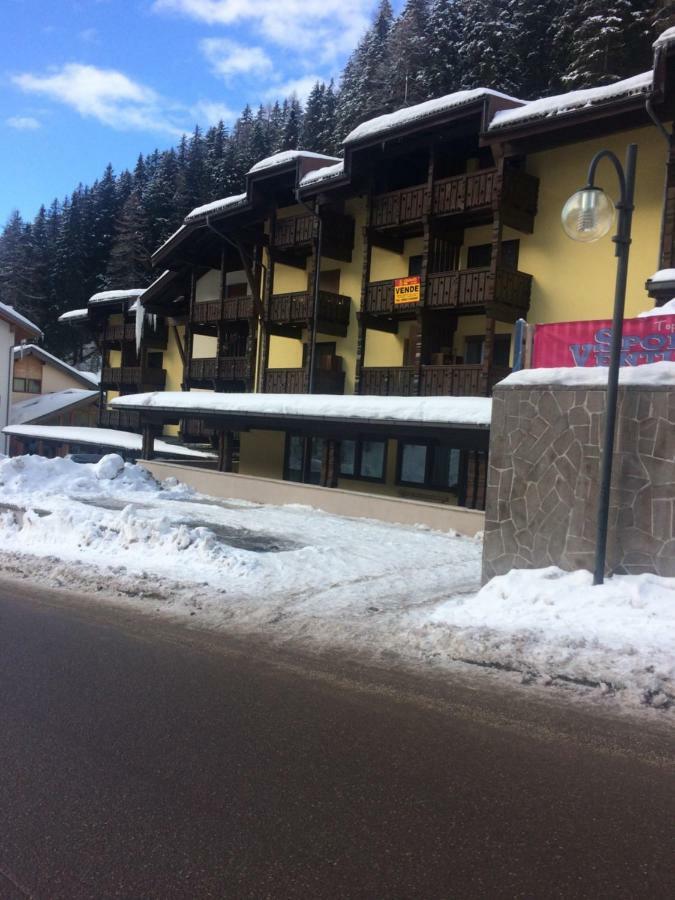 Casa A Pie Di Pista Apartment Tesero Luaran gambar